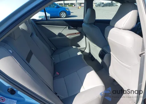 2012 Toyota Camry Xle z USA, uszkodzony, nr VIN 4T4BF1FK1CR234782